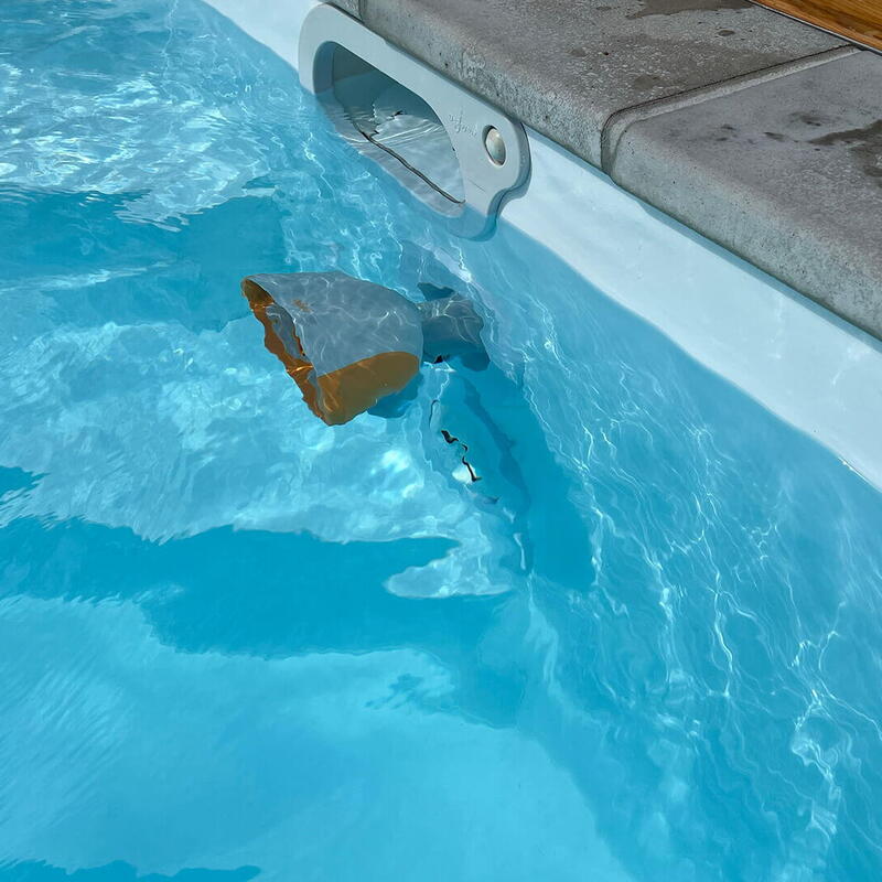 Součástí bazénu je (dnes často poptávaný) protiproud