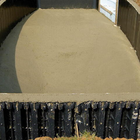 Stavba bazénu ze ztraceného bednění Desjoyaux